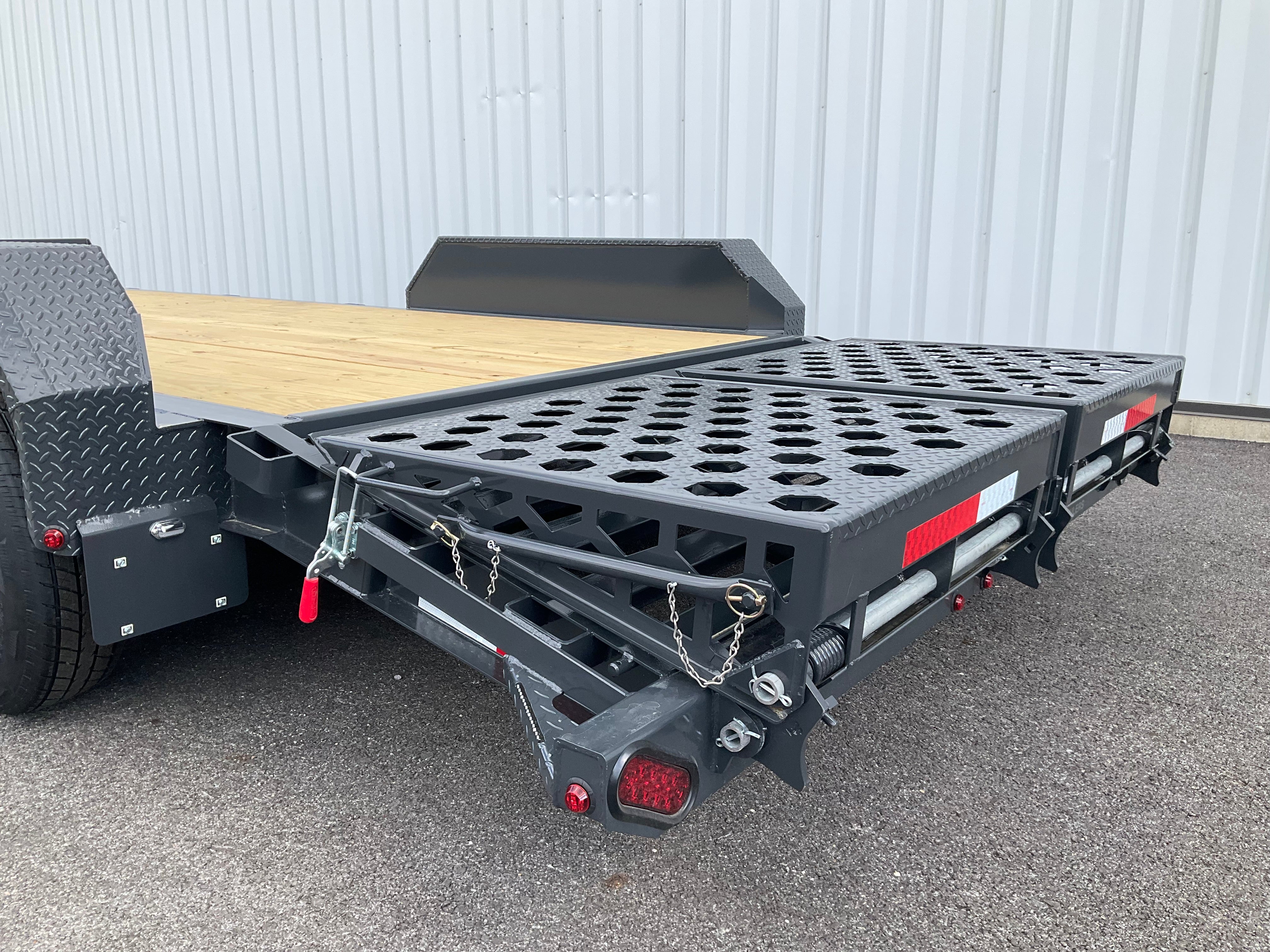 2026 Belmont EBX8218-14K Low Profile Equipment Trailer (SKU-00936) - Image 4