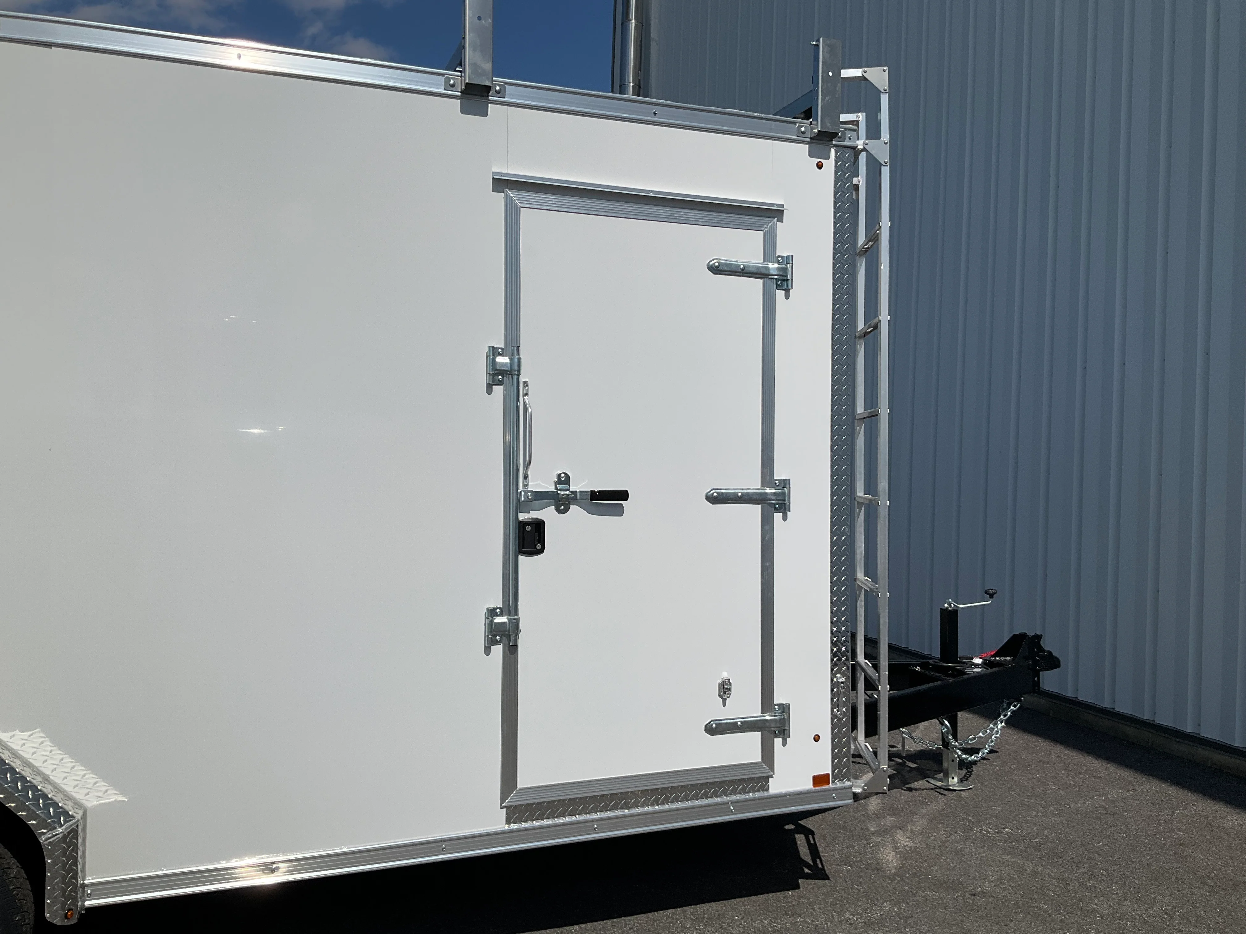 2026 Belmont TM7518 TM 7500 Series Enclosed Trailer (SKU-00992) - Image 5