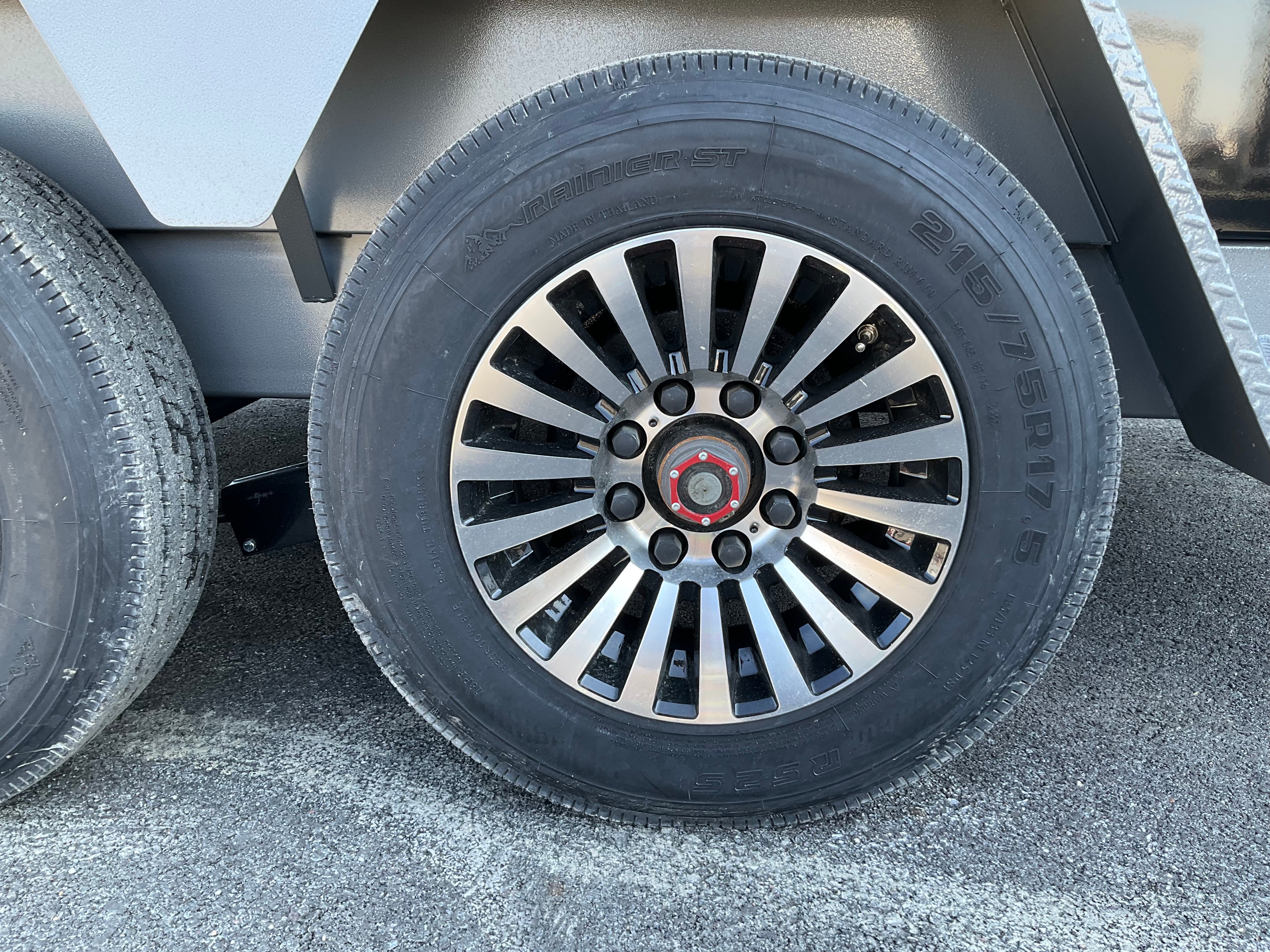 2026 BWise DU16-17 Low Pro DU 15.4K/17.6K/ Ultimate Dump Trailer (SKU-00819) - Image 9
