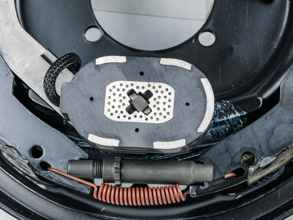 7K Electric Drum Brake Assembly-Right Hand - Image 5