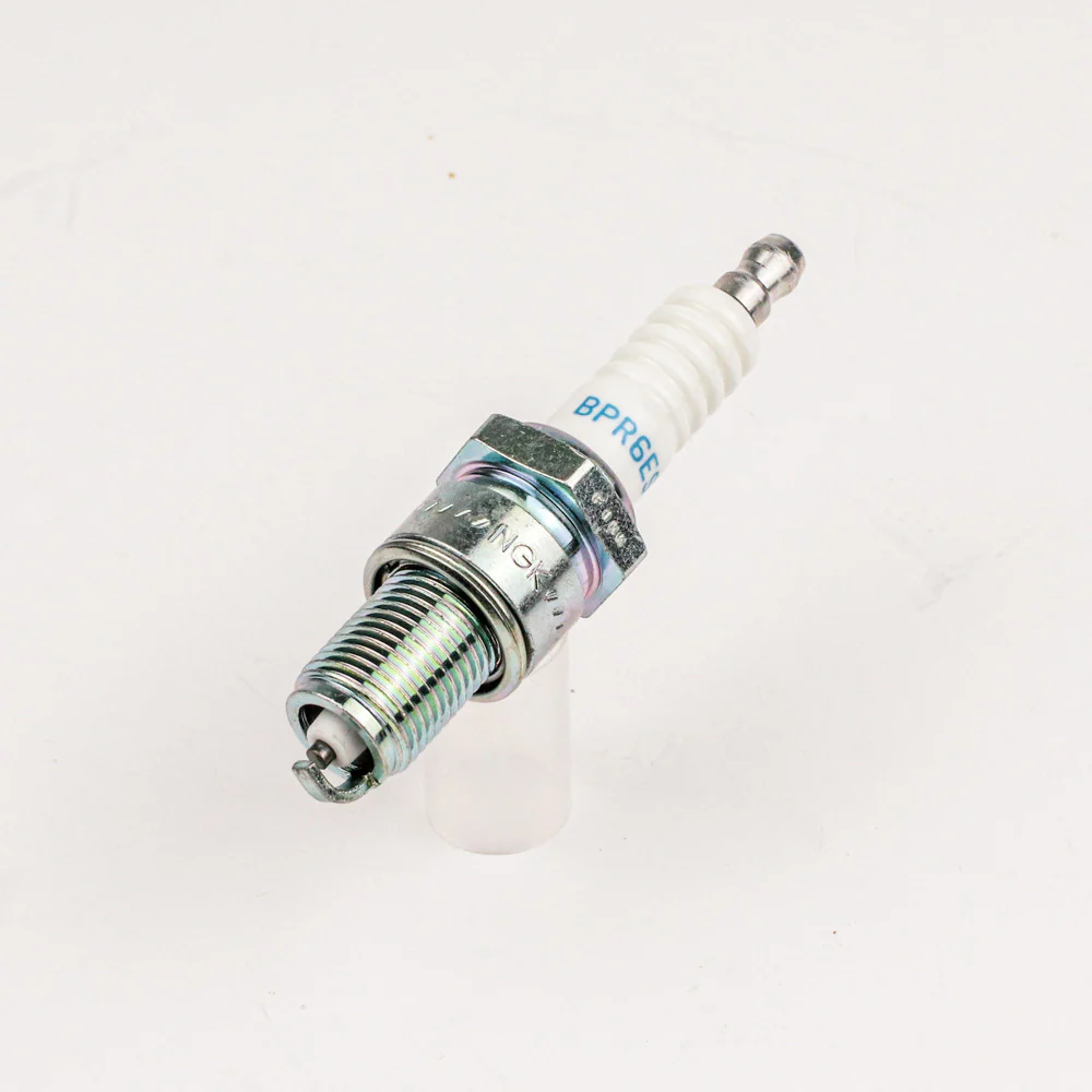 NGK BPR6ES 65 Spark Plug - Image 2
