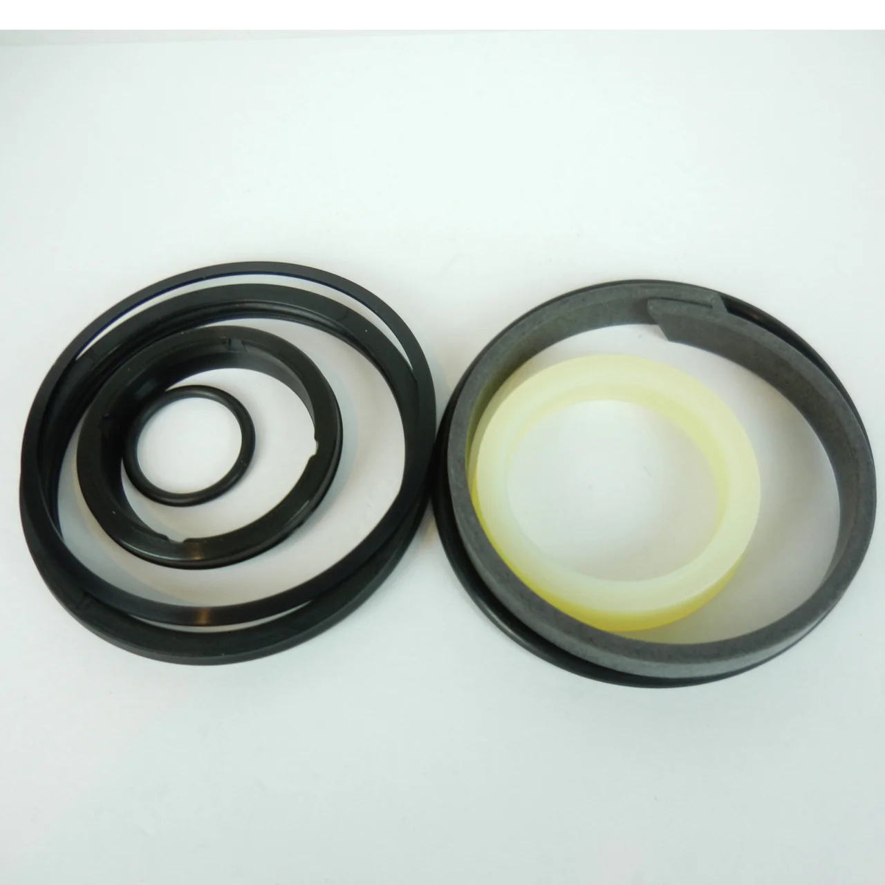 Lift Cylinder Seal Kit, Mast - Image 2