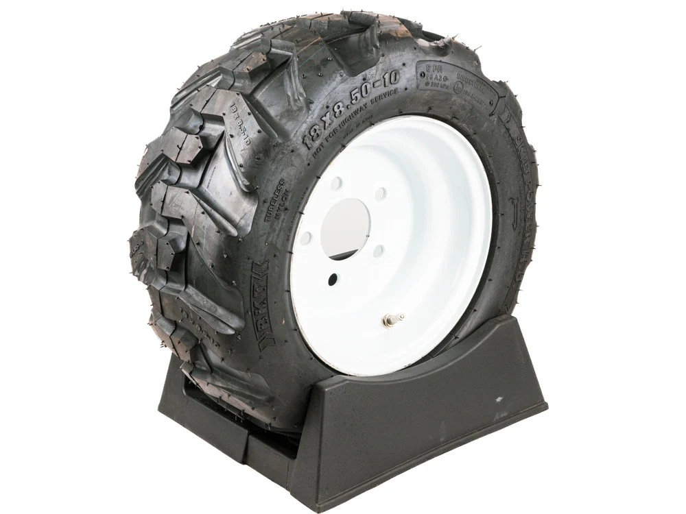 18" x 8.5", Heavy Duty Directional Tire