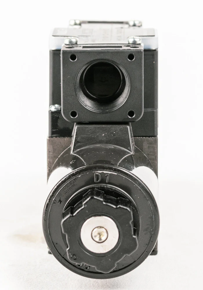 Nachi Solenoid Valve-SS-C5 - Image 3