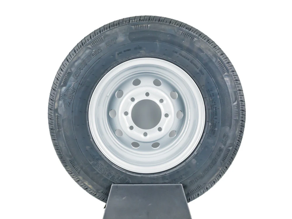 ST235/80R16 Load Range E Silver Mod Wheel - Image 2